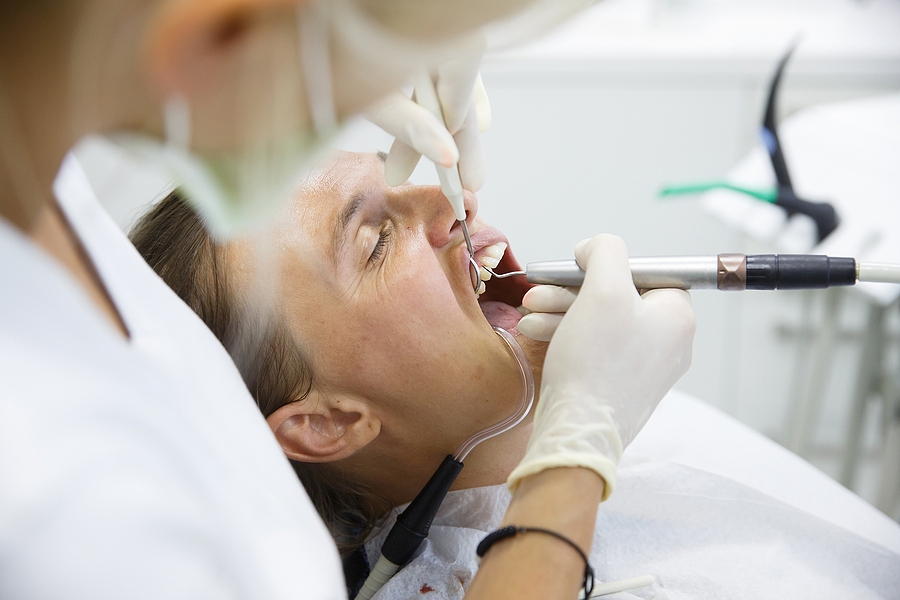 Indicators of Gum Disease: When to Consult a Periodontist